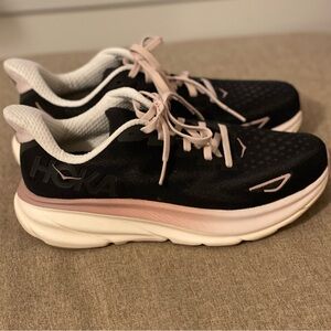 HOKA Clifton 9 Running Shoes Size 7.5 in Obsidian/Quartzite-Excellent Condition